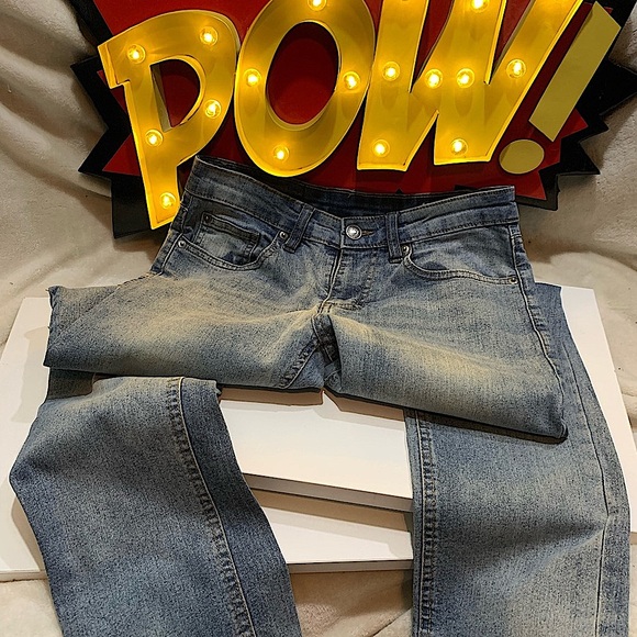 Women’s Buffalo David Bitton 
Evan Straight Leg Jeans
Used Size 14 - Picture 10 of 13